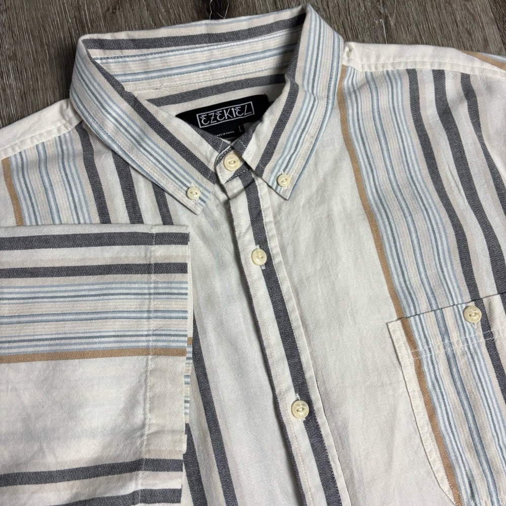 Ezekiel Men's L Button Up Shirt Beige Striped Woven Cotton Short Sleeve Pocket